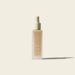 Uoga Uoga, Mineral Serum Foundation With Hyaluronic Acid & Vitamin C, SPF20 (30 ml) - Foamy Sea 682